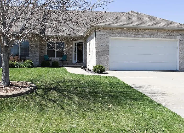 2805 Wordsworth Dr — Photo 1