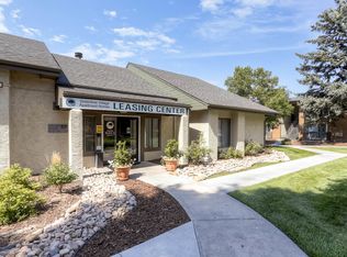 1039 S Parker Rd #W03, Denver, CO 80231