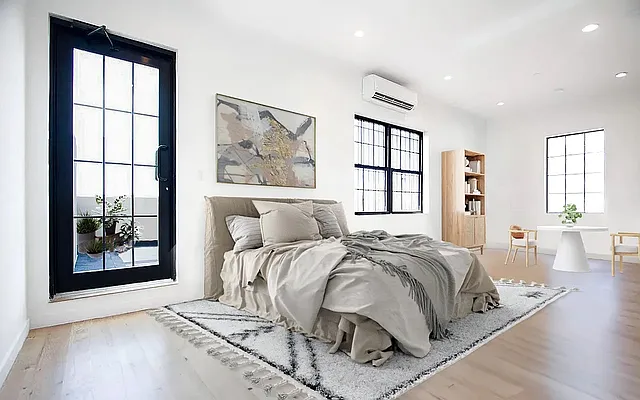 Rented by Freestone Property Group | media 6