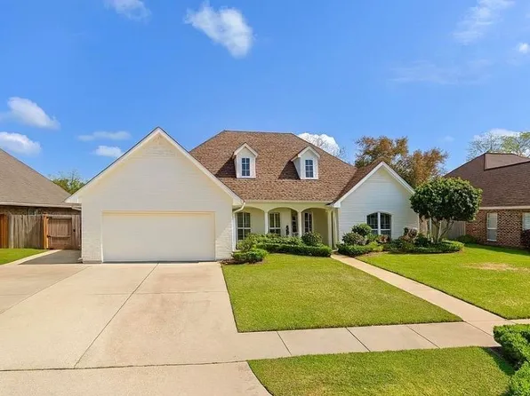 401 Riverside Dr, Berwick, LA 70342