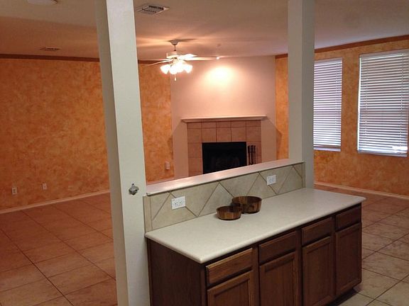 5th image of 1606 Pheasant Creek Dr