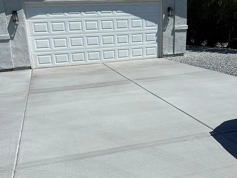 14590 La Mesa Rd — Photo 1