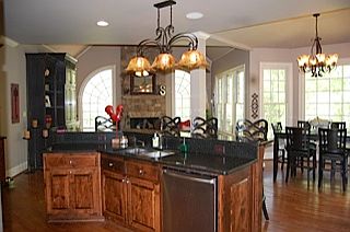 Kitchen/keeping room