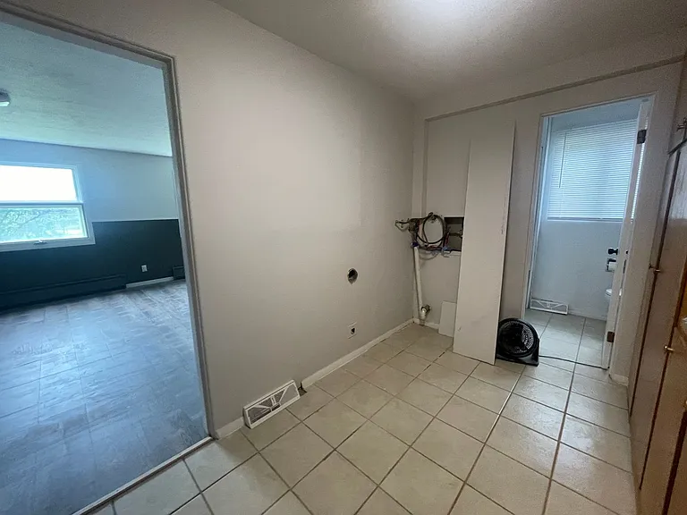 1705 Aspen St — Photo 10