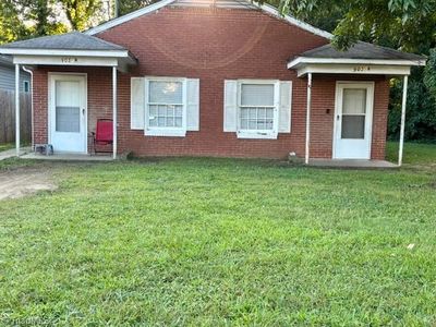 903 Park St #A & B, High Pt, NC, 27260