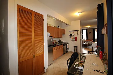 Rented by Mossanen Group