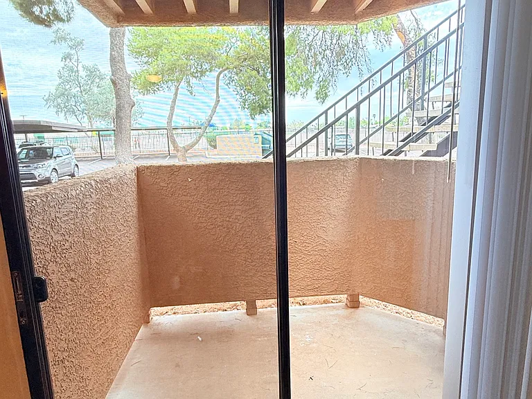 1645 N Kadota Ave #18 — Photo 5