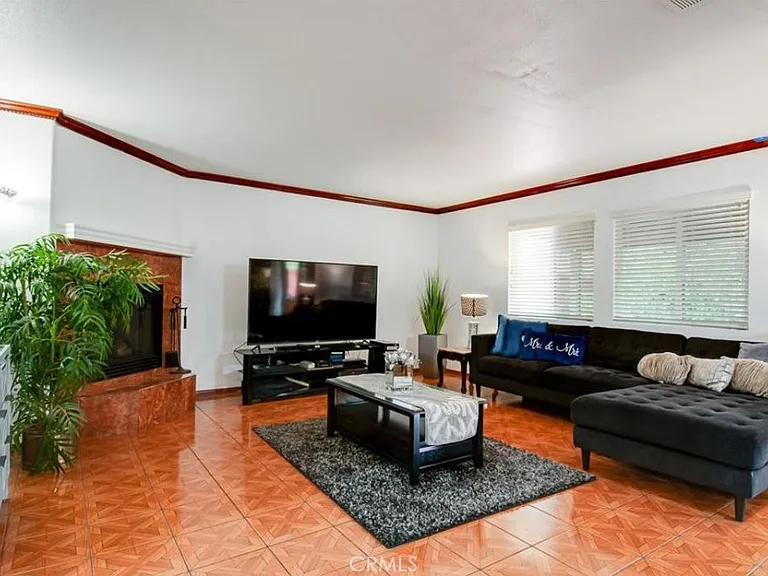 38305 Encanto Rd — Photo 2