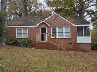 1197 Lake Dr, Jonesboro, GA 30236