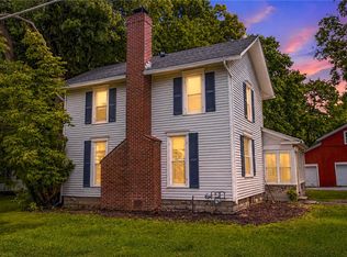 9283 S Street Rd, Le Roy, NY 14482