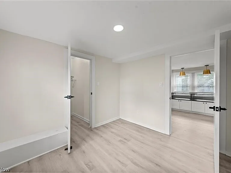 3301 Hancock Ave #UP — Photo 15