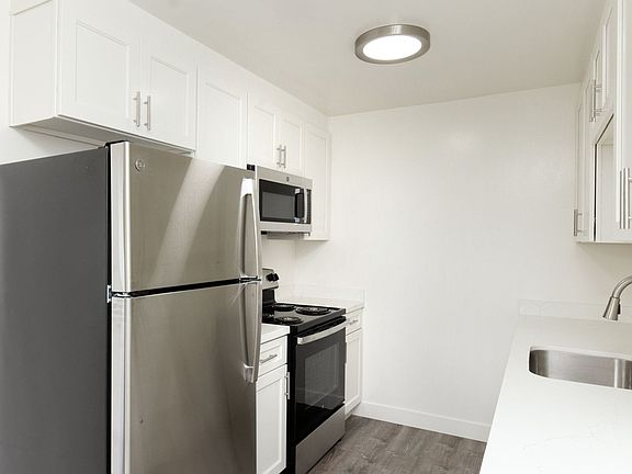 5th image of 20928 Wilbeam Ave APT 50