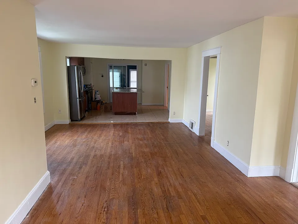 116 Gridley St #2
