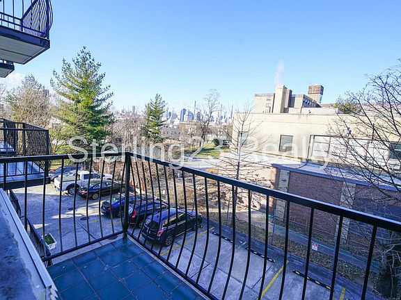 2nd image of 27-16 12th St #Cc3