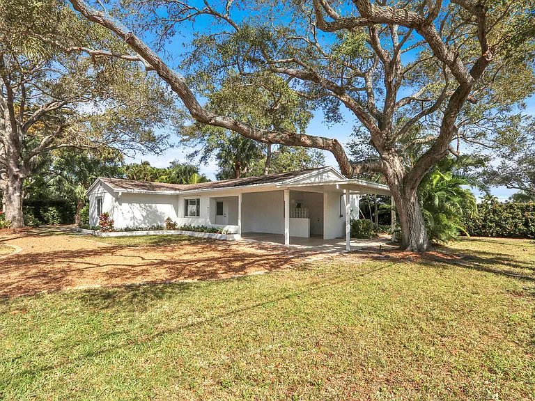 601 Paulina Rd — Photo 5