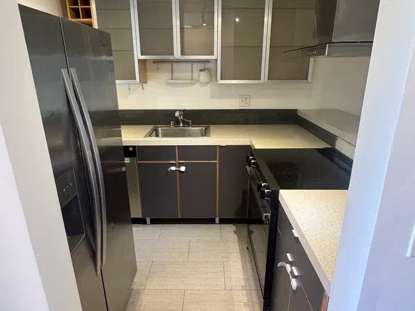 2628 Kansas Ave, Santa Monica, CA