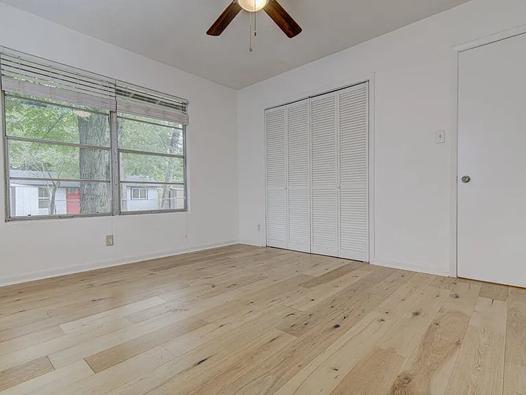 1711 Brentwood St — Photo 15