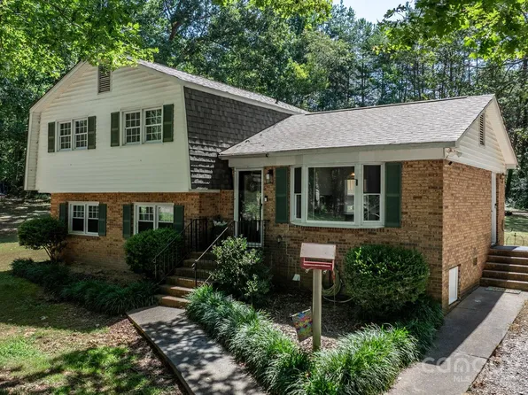4603 Oakwood Cir, Gastonia, NC 28056