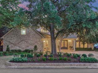 100 W Shore Ln, Montgomery, TX 77356