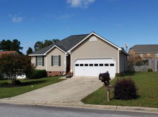 28 Longshadow Cir, Lexington, SC 29072