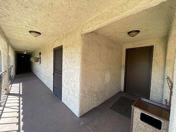 3rd image of 510 N Maryland Ave Unit 301