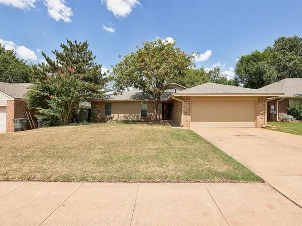 1917 Fountain Vw, Edmond, OK 73013