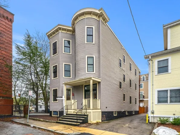 7 Langford Park Unit 1, Roxbury, MA 02119