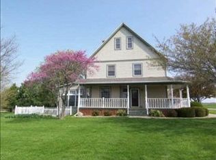 18544 E 700 North Rd, Bloomington, IL 61704