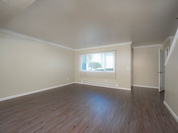 2nd image of 730 Casanova Ave APT 1
