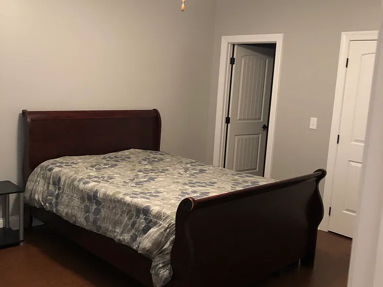 3506 Woodland Dr NW — Photo 6