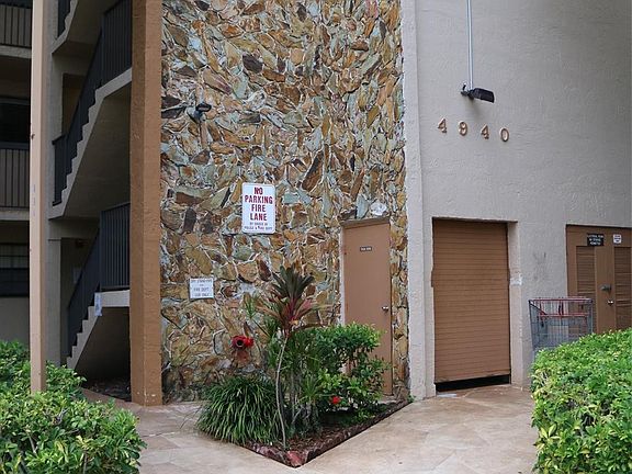 2nd image of 4940 E Sabal Palm Boulevard #411