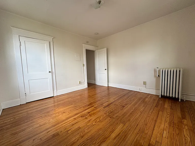 182 Elm St #B2 — Photo 9