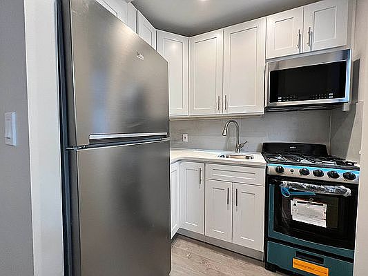 4th image of 127 W 96th St APT 4B