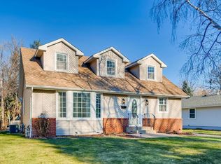 1117 43 1/2 Ave NE, Columbia Heights, MN 55421