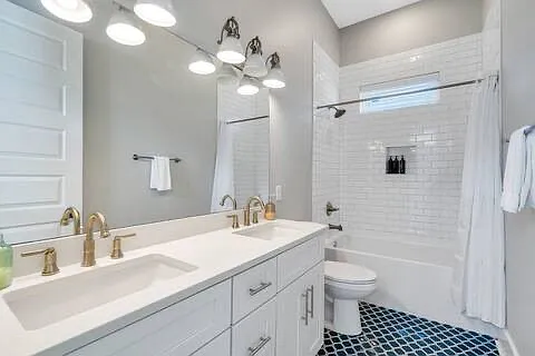 1918 Conti St — Photo 10