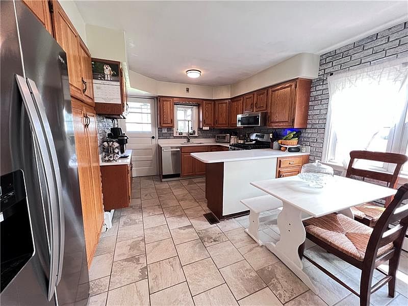 30 Clark Ave, Spring Church, PA 15686 Zillow