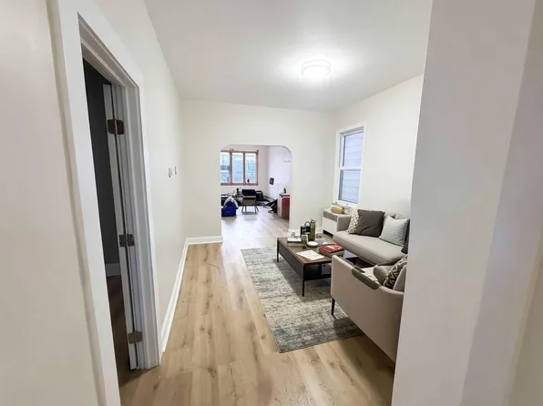 71 West 17th Street image 1 of 11