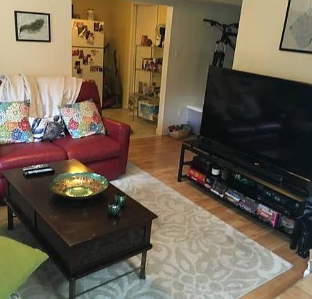 4th image of 3305 17th St N APT C