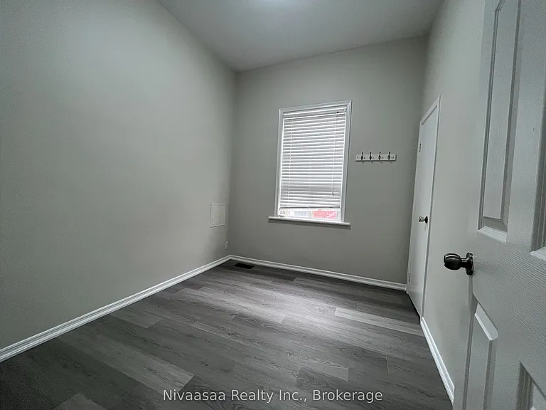 36 Pearl St — Photo 11