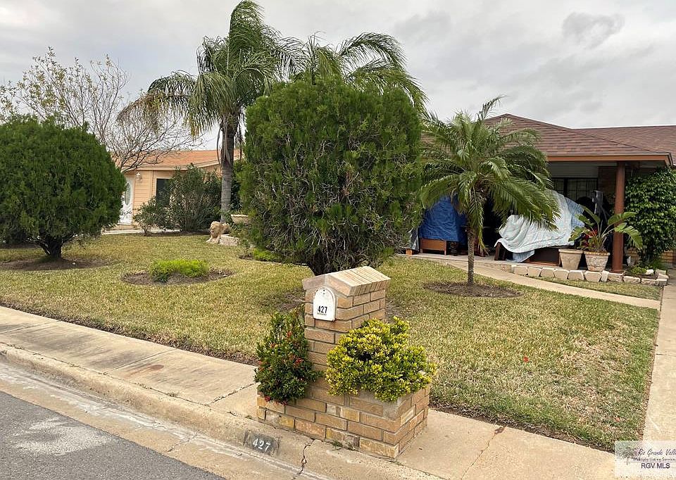 1st image of 427 Fairwind Dr