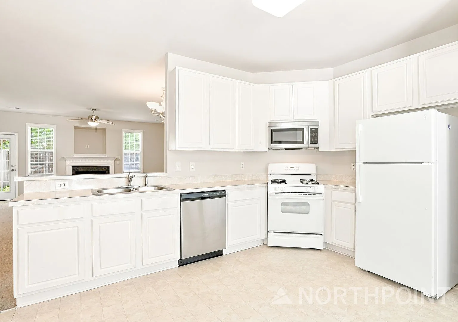 3 BR/2.5BA | Newly Renovated Single Family Home | Private Patio | In Raleigh! — Photo 4