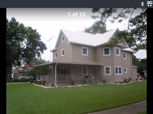 640 S 8th St, Chariton, IA 50049