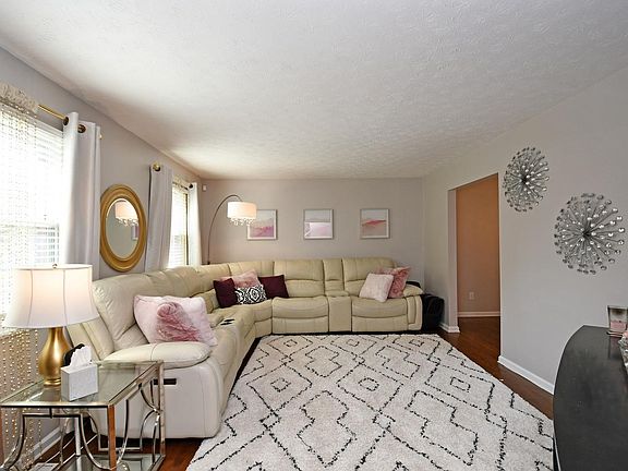4th image of 12037 Elkwood Dr