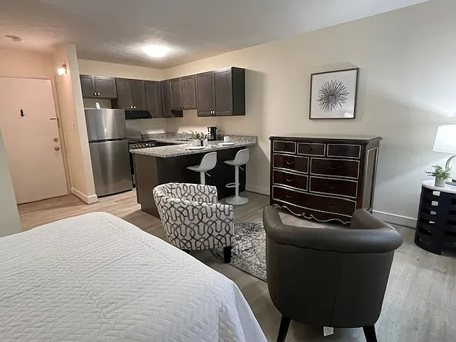 41 Kenilworth Rd #3 — Photo 4