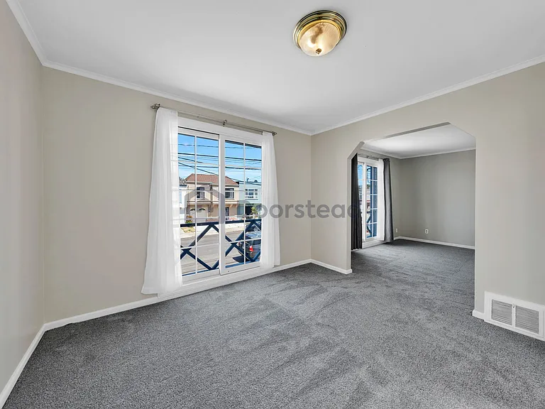 1883 43rd Ave — Photo 10