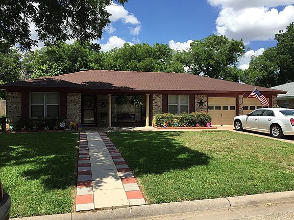 5th image of 2802 Caton Pl