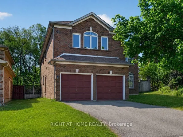 130 Eagleridge Dr, Brampton, ON L6R 1E3