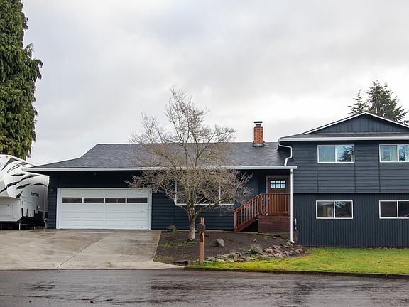 2nd image of 8711 NE 35th Ave