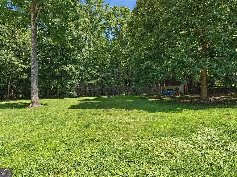 170 Pendleton Trl — Photo 32