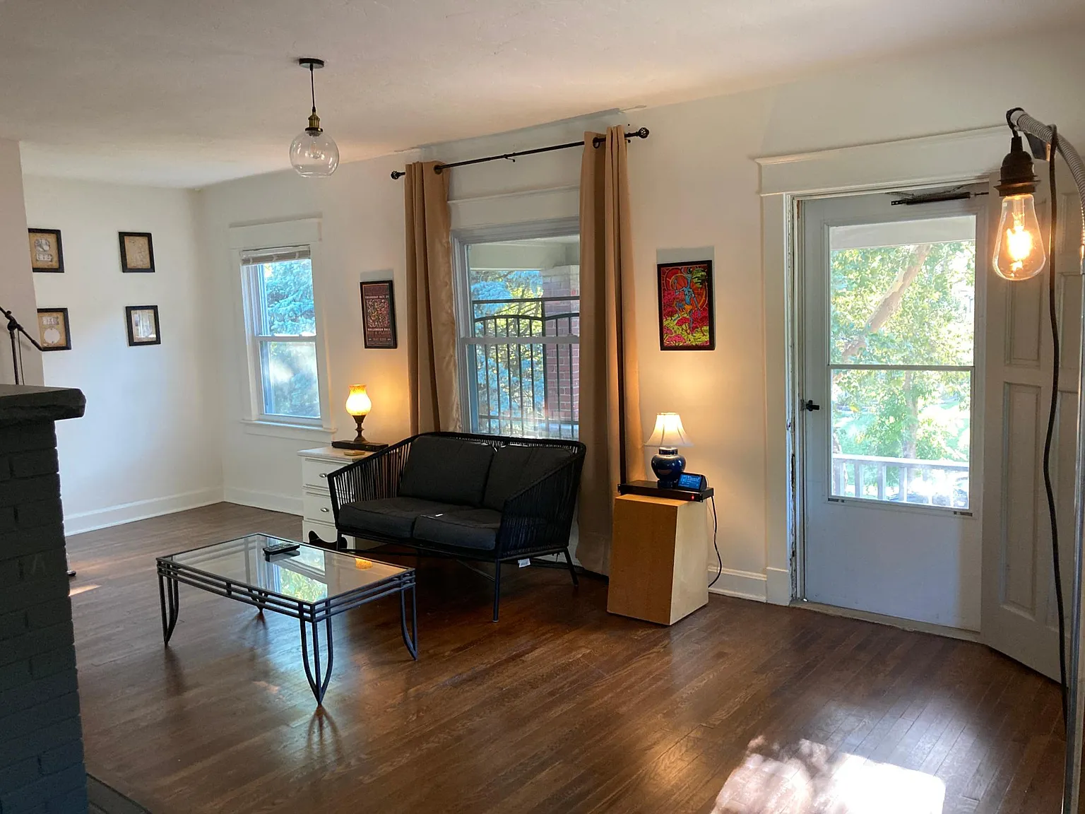 301 Kensington Ave — Photo 1